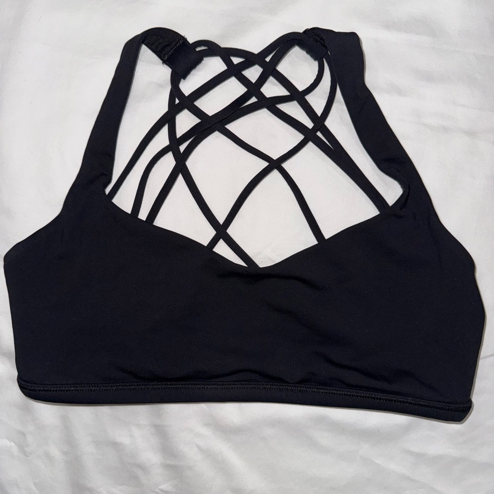 Lululemon Black Free to Be Sports Bra